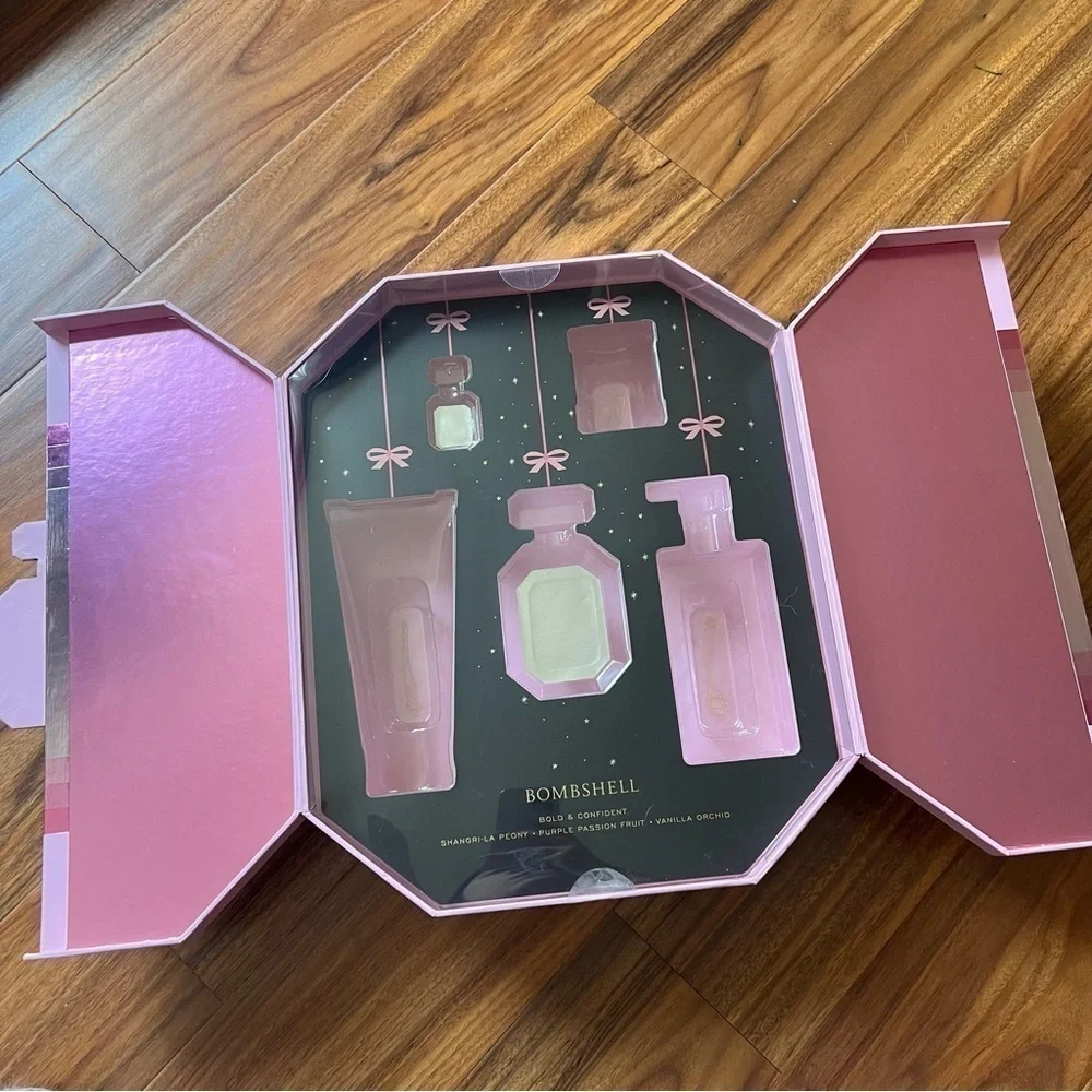 Victoria’s Secret Bombshell Fragrance BOX ONLY